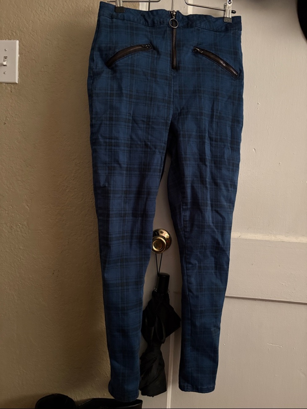 Hot Topic Navy Blue Plaid Skinny Pants